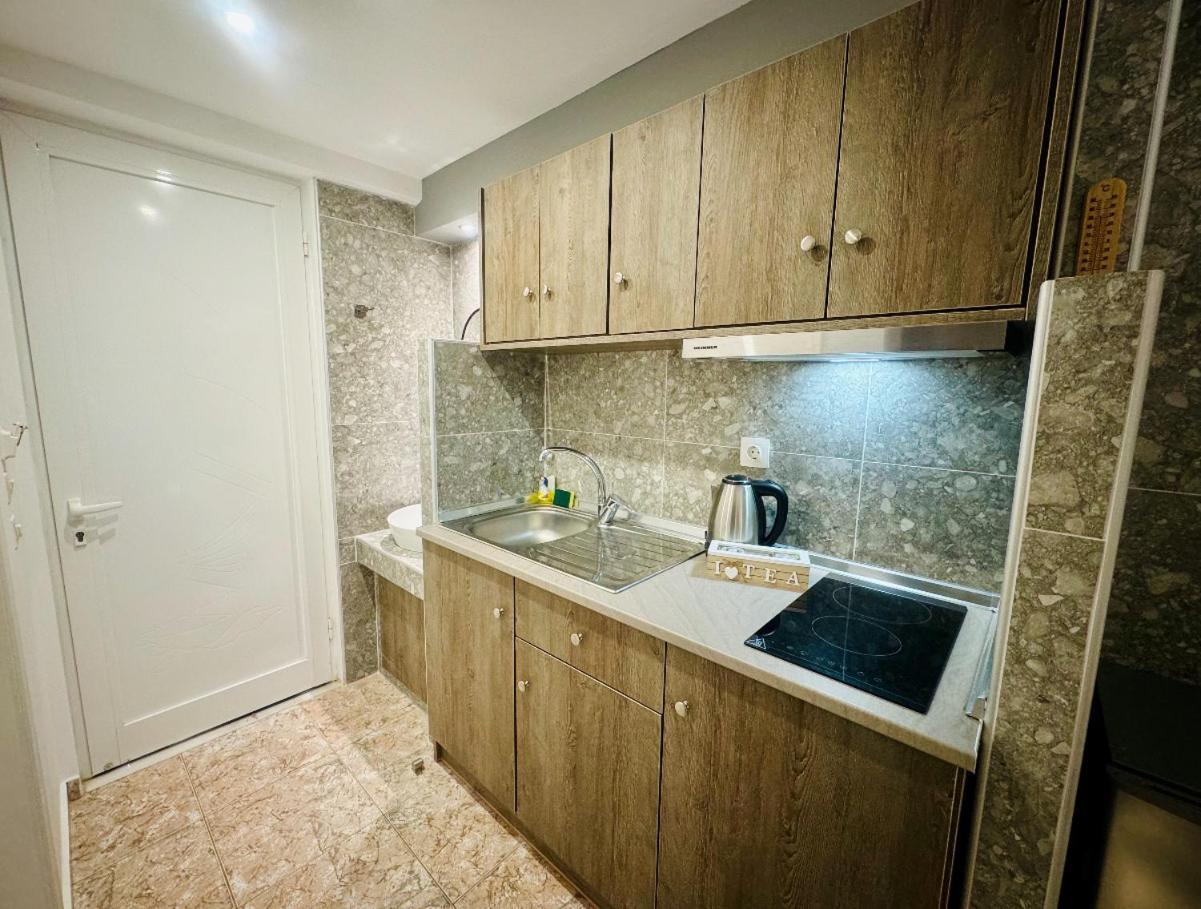 Peter'S Place Фалираки Екстериор снимка
